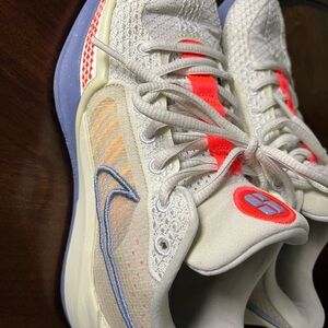Nike Sabrina 1 basketball shoes light bone Orange size 6